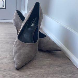 Cordani Kitten Heels in size W11 (but fits 10.5)